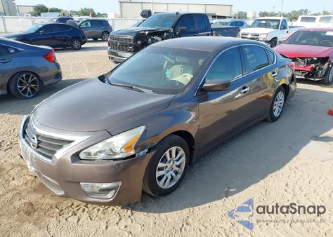 2014 Nissan Altima 2.5 S z USA, uszkodzony, nr VIN 1N4AL3AP3EC275298